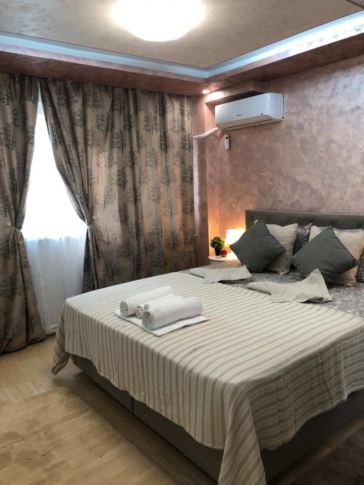 Apartament Centru ブカレスト エクステリア 写真